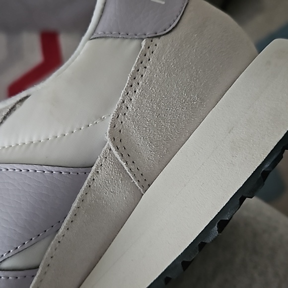 New balance women's sz8.5 237 grey purple - Picture 7 of 8